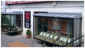 Bild Referenzobjekt mit verkleidetem Schaufenster